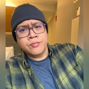 Meet your Posher, Clint